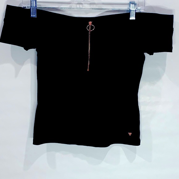 Guess black off the shoulder half zip pullover Crop top - Picture 2 of 8